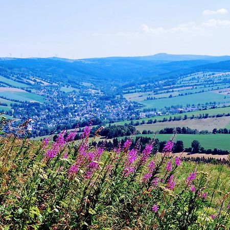Familien-Ferienwohnung Haustein Konigswalde Bagian luar foto